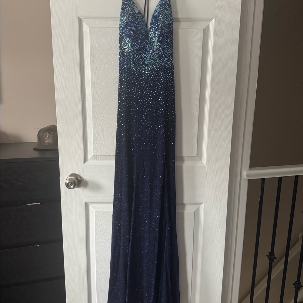 Stunning Navy Blue Prom Gown
